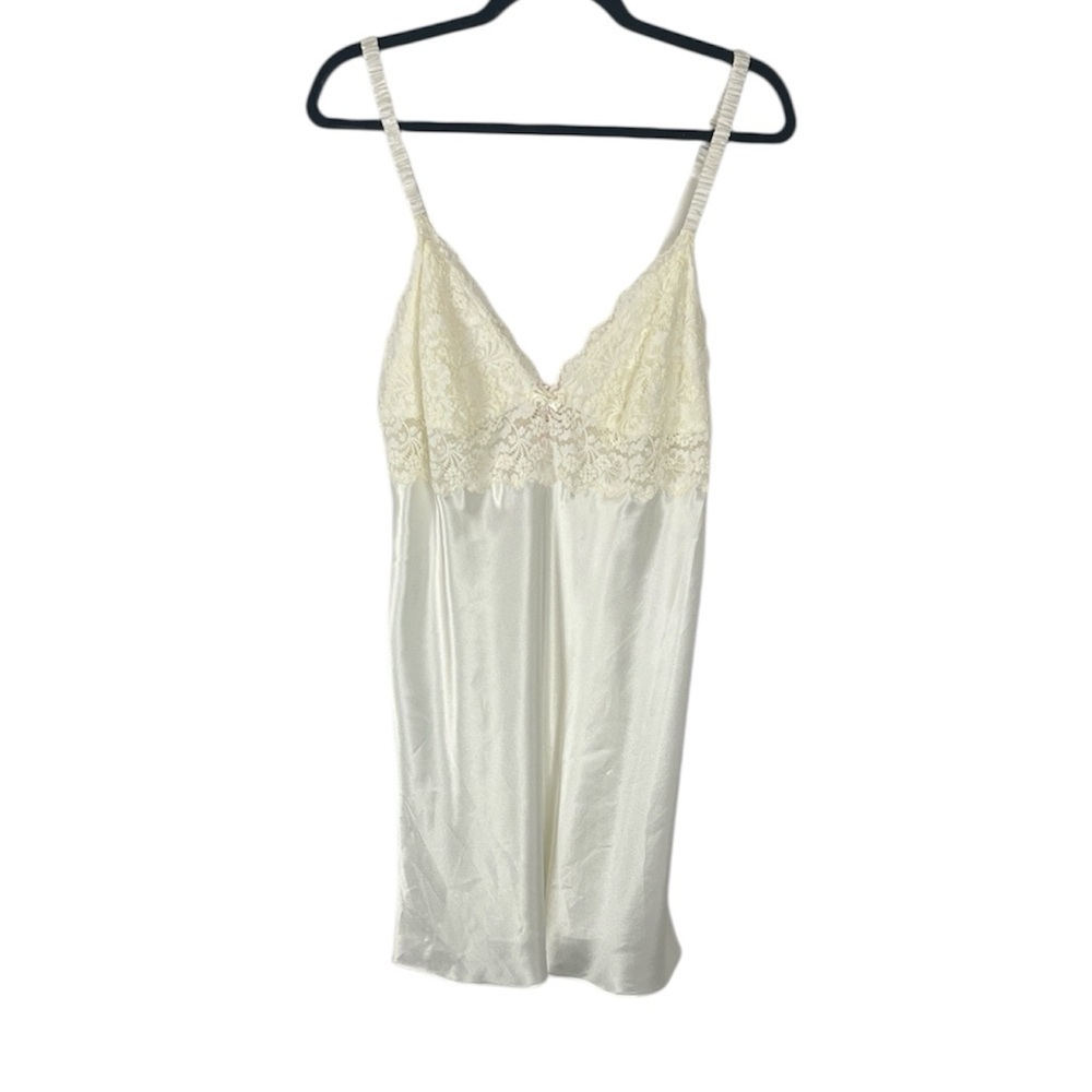 Oscar De La Renta pink label cream lace trim satin nightgown size Large